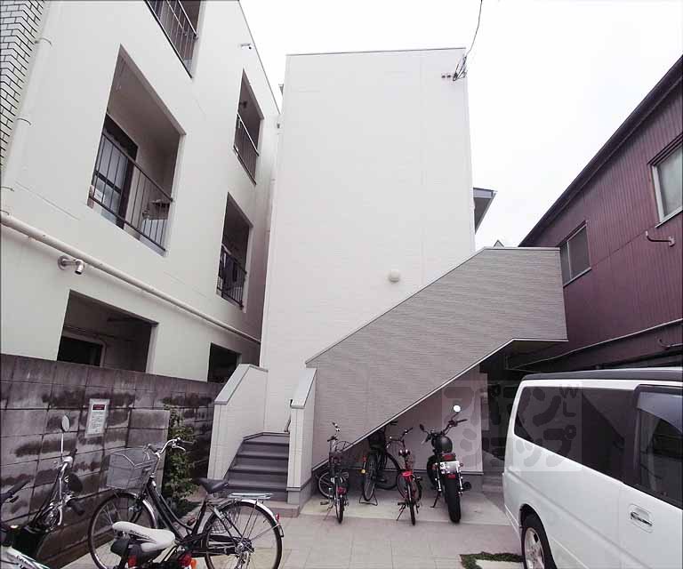 Ｌａ　Ｆｏｒｅｔ　ＴＳＵＢＡＫＩ