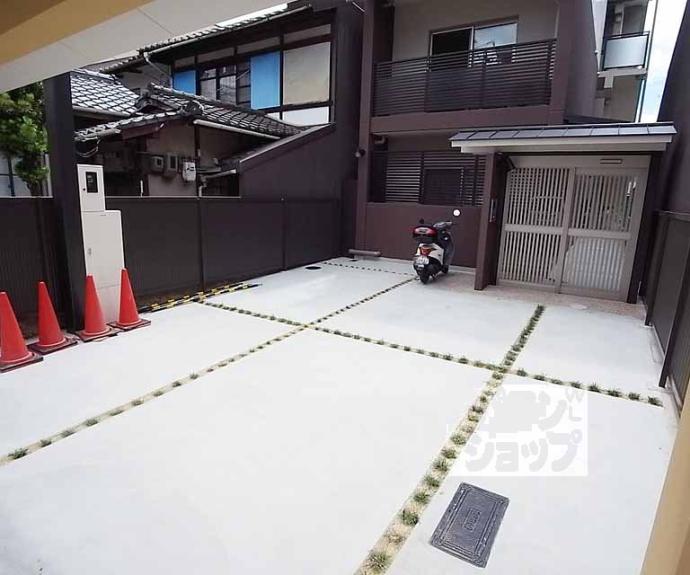 【フォーリーフ桃山】間取