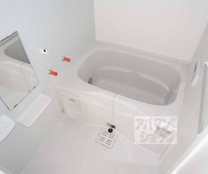 【シャルメーヌ城南】間取