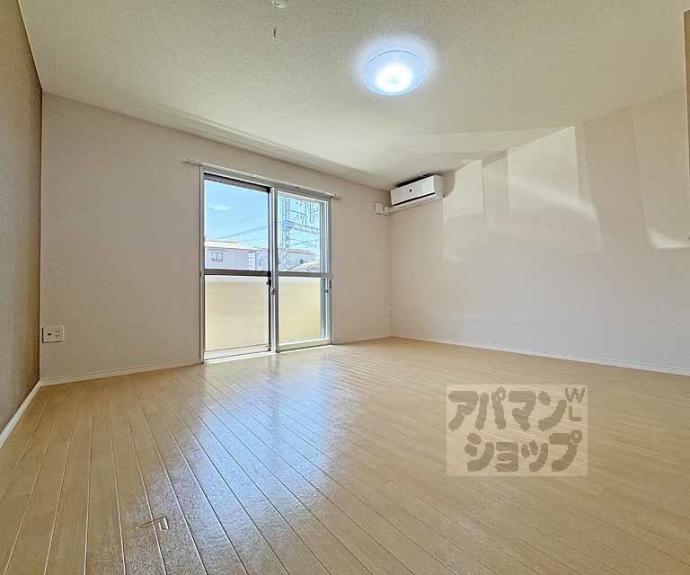 【シャルメーヌ城南】間取