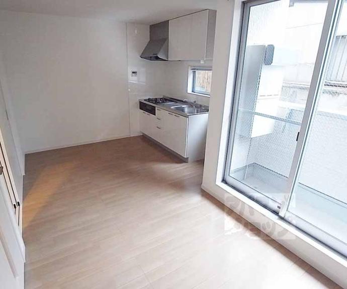 【ＶＥＮＲＩーＮＡ・ＣＯＣＯ】間取