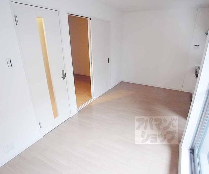 【ＶＥＮＲＩーＮＡ・ＣＯＣＯ】間取