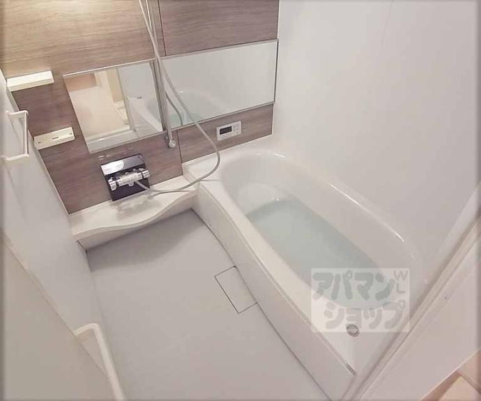 【ＤＡＮＲＡＮ　Ｂ棟】間取