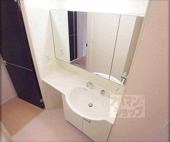 【ＤＡＮＲＡＮ　Ｂ棟】間取