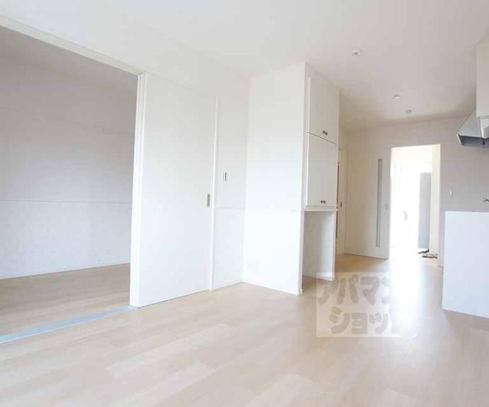 【エルメゾン向島】間取