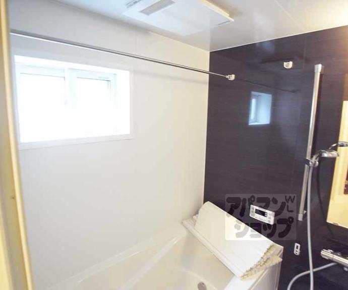 【フローラ城南】間取