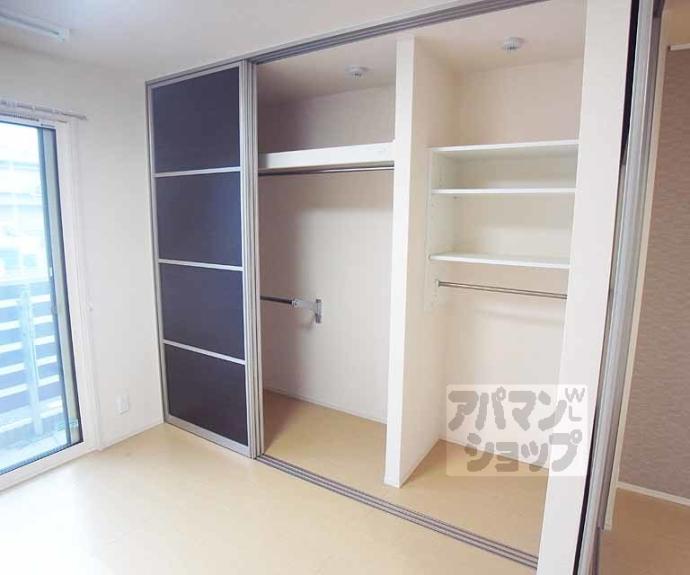 【フローラ城南】間取