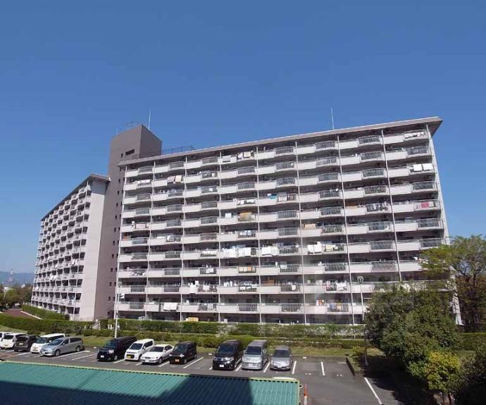 【向島ニュータウン 3街区 F棟】