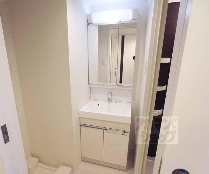 【加賀屋町マンション】間取