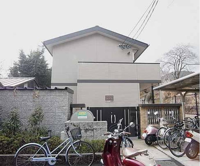 【レオパレス京都鷹峯】間取