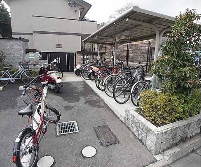 【レオパレス京都鷹峯】間取