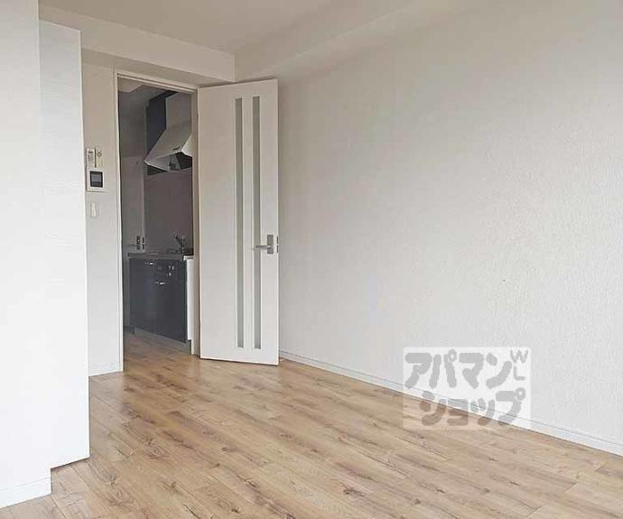 【CASA WOODⅢ】間取