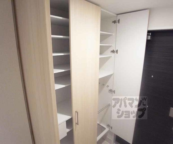 【プレサンスレジェンド六地蔵】