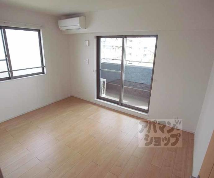 【エリシオン・レジデンスⅢ】間取