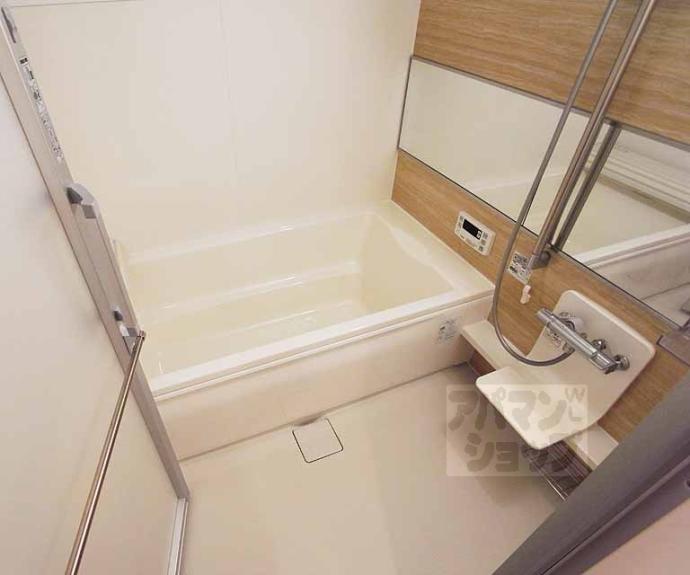 【ヴェルデ桃山御陵】間取