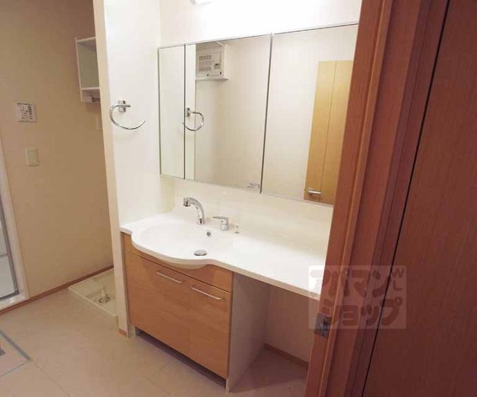 【ヴェルデ桃山御陵】間取