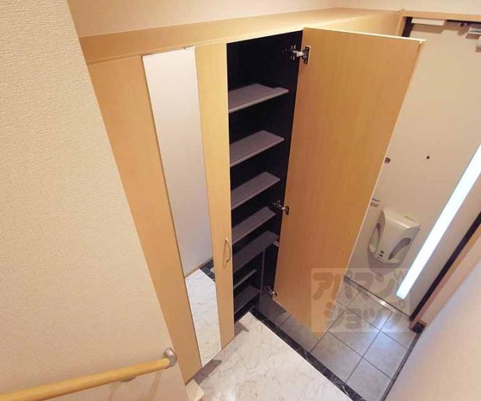 【ヴェルデ桃山御陵】間取