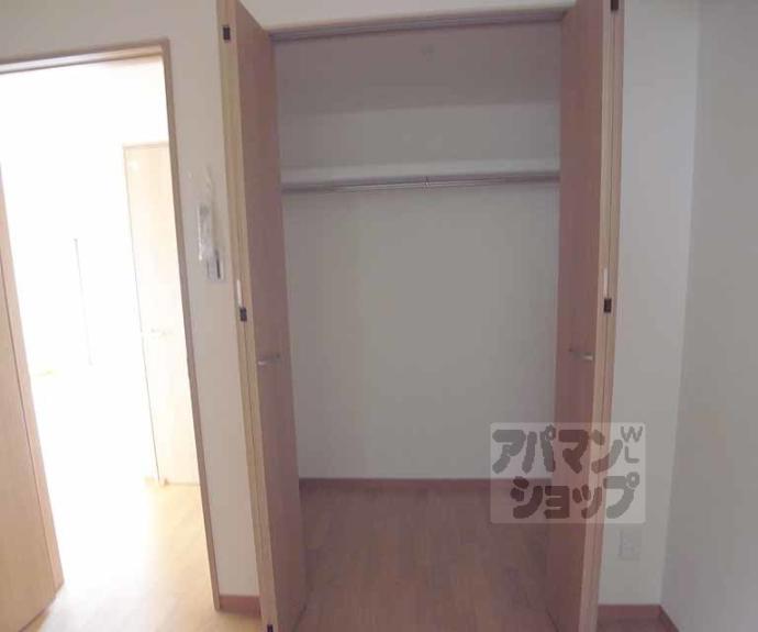 【エバー・グリーン宇治】間取