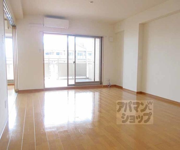 【エバー・グリーン宇治】間取