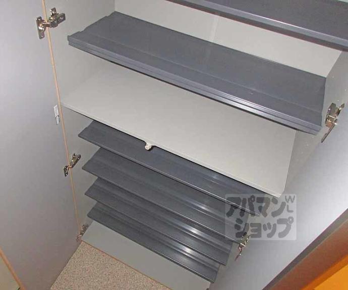 【エバー・グリーン宇治】間取