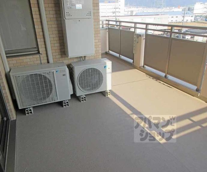 【エバー・グリーン宇治】間取