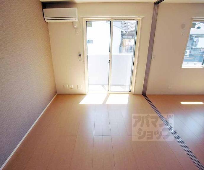 【リーブル・シャン・ド・フルール】間取