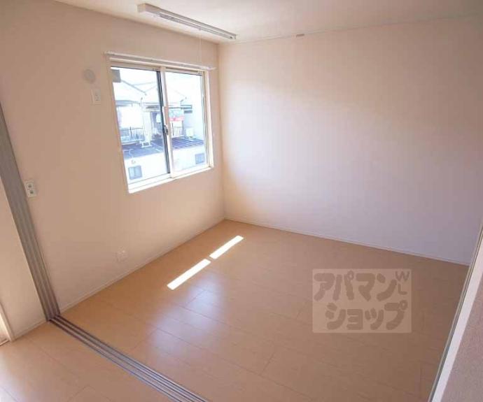 【リーブル・シャン・ド・フルール】間取