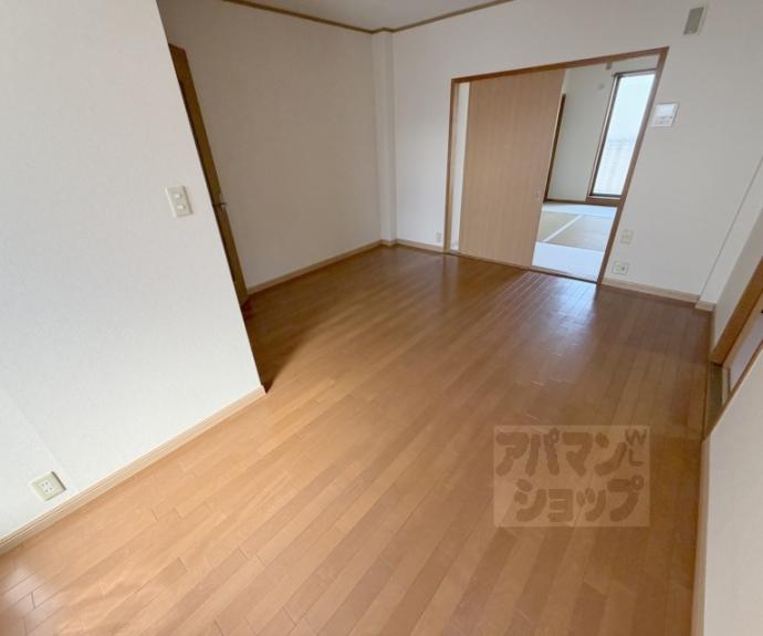 【中辻ハイツ】間取