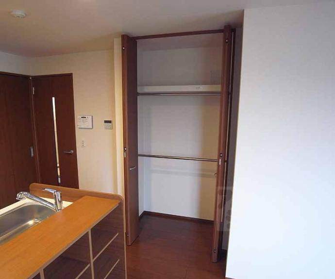 【クリア稲荷】間取