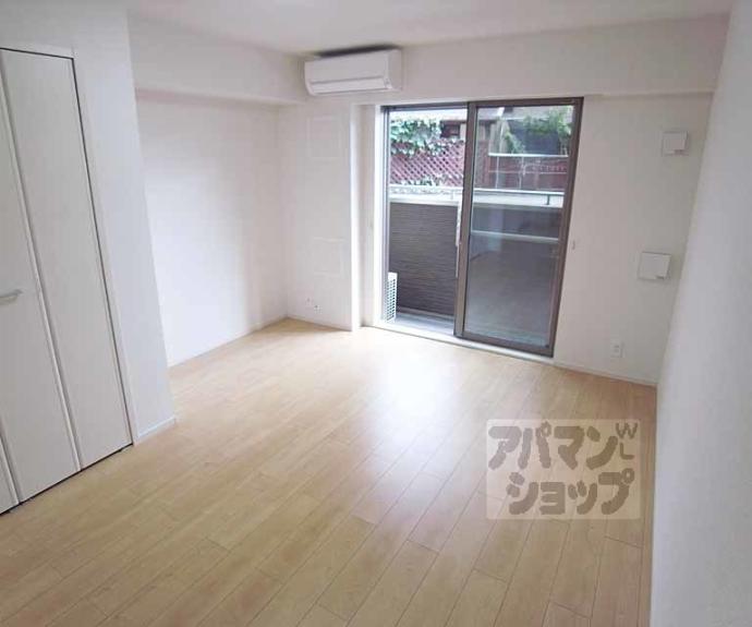 【ロン　ボヌール　宇治】間取