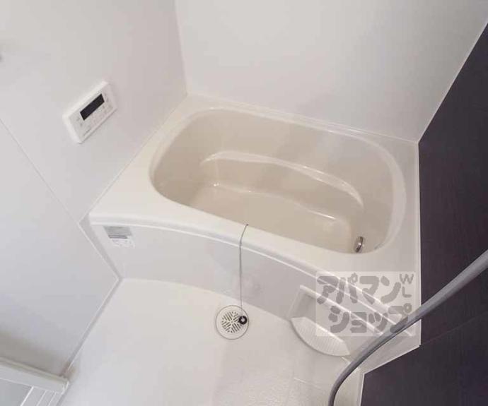 【ロン　ボヌール　宇治】間取