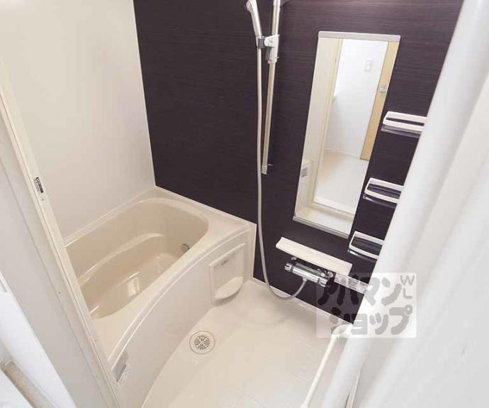 【ロン　ボヌール　宇治】間取