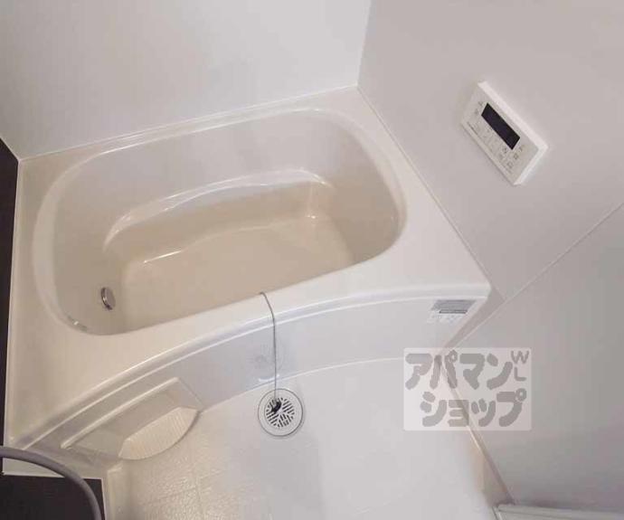 【ロン　ボヌール　宇治】間取