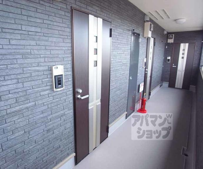 【ロン　ボヌール　宇治】間取