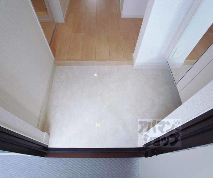 【ロン　ボヌール　宇治】間取