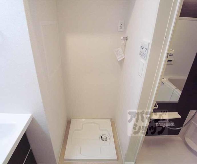 【ロン　ボヌール　宇治】間取