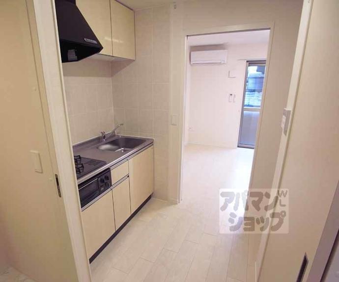 【グランディ　凌】間取