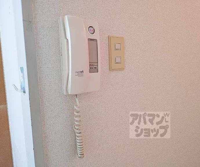 【プレアール京都六地蔵】間取