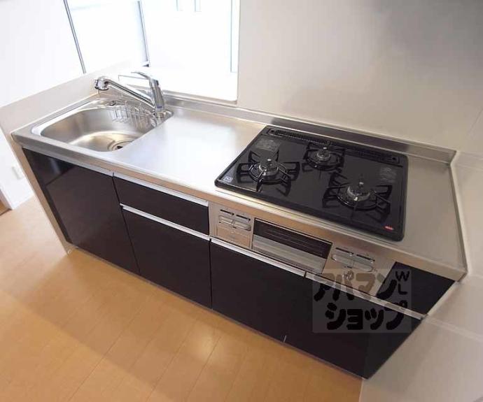 【カーサ金森】間取