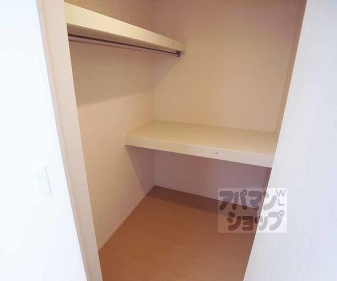 【カーサ金森】間取