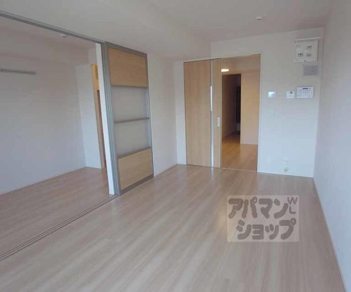 【プレミスト　スガヤ】間取