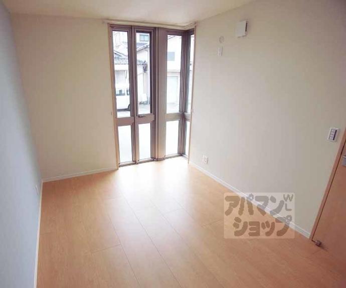 【シャーメゾンサーカス】間取