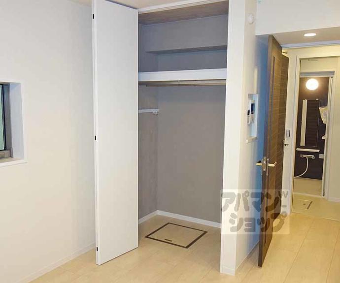 【ロータス東山】間取