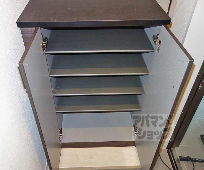 【ロータス東山】間取