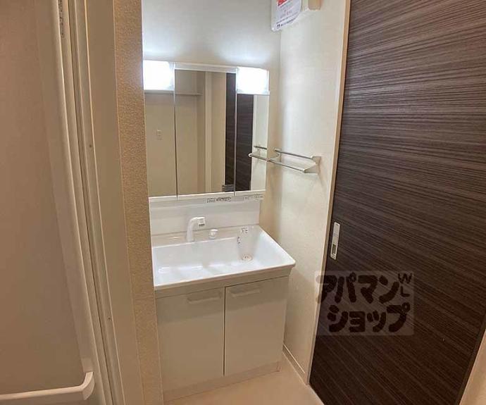 【ロータス東山】間取