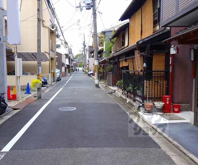 【三条京阪新丸太町貸家】間取