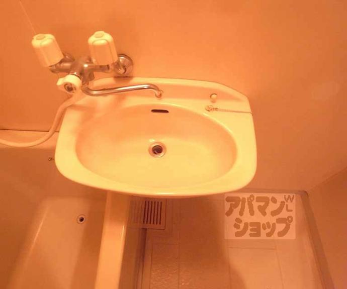 【イーストビューヤサカ】間取