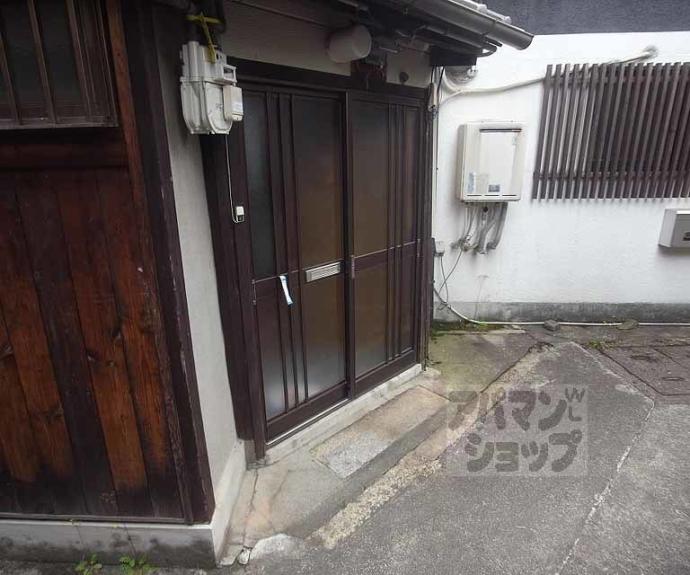 【東山区古西町貸家３２３－５】間取