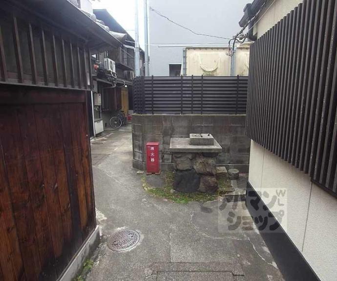 【東山区古西町貸家３２３－５】間取