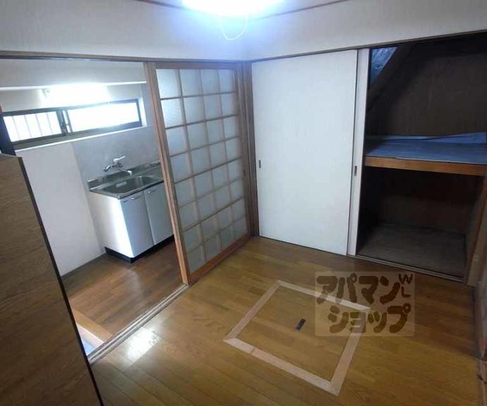 【東山区古西町貸家３２３－５】